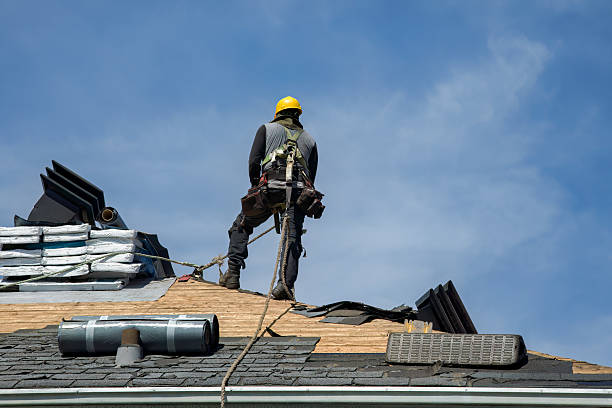 Professional Gutter Installation technician working in Waynesburg, OH